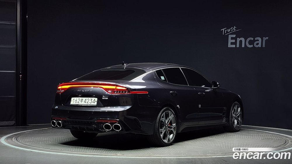 Kia Stinger 3.3 Turbo AWD (03.2020)