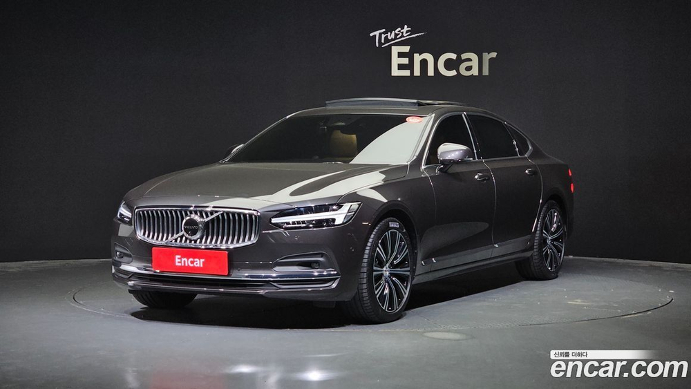 Volvo S90 B5 Ultimate Bright (03.2023)