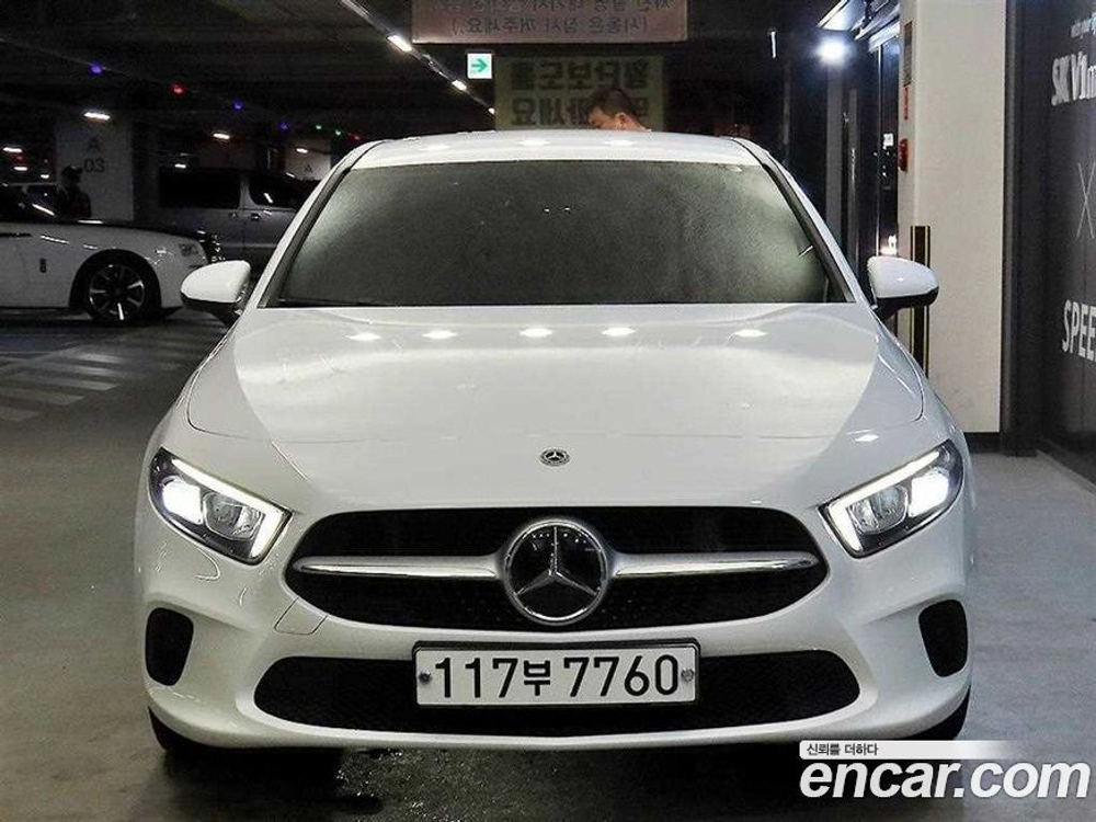 Mercedes-Benz A-Class W177 A220 Sedan (05.2020)