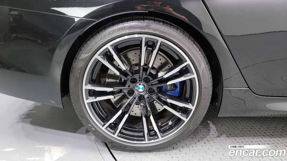 BMW M5 (F90) M5 Sedan (08.2019)