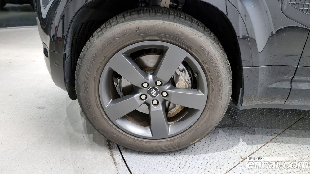 Land Rover Defender (L663) 130 D300 X-Dynamic HSE (03.2023)