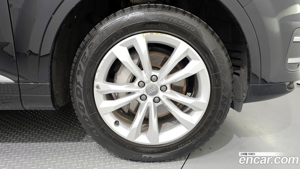 Audi Q7 (4M) 45 TFSI Quattro (09.2019)