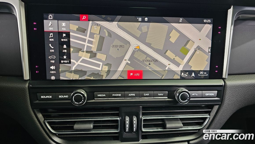 Porsche Macan 2.0 (12.2019)