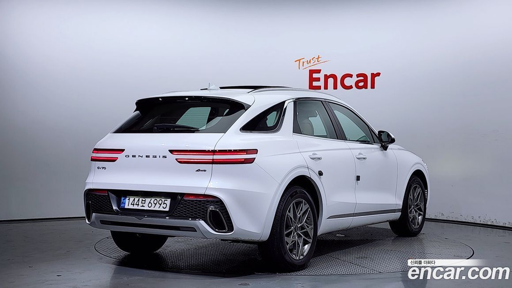 Genesis GV70 2.5T Бензин AWD (04.2023)