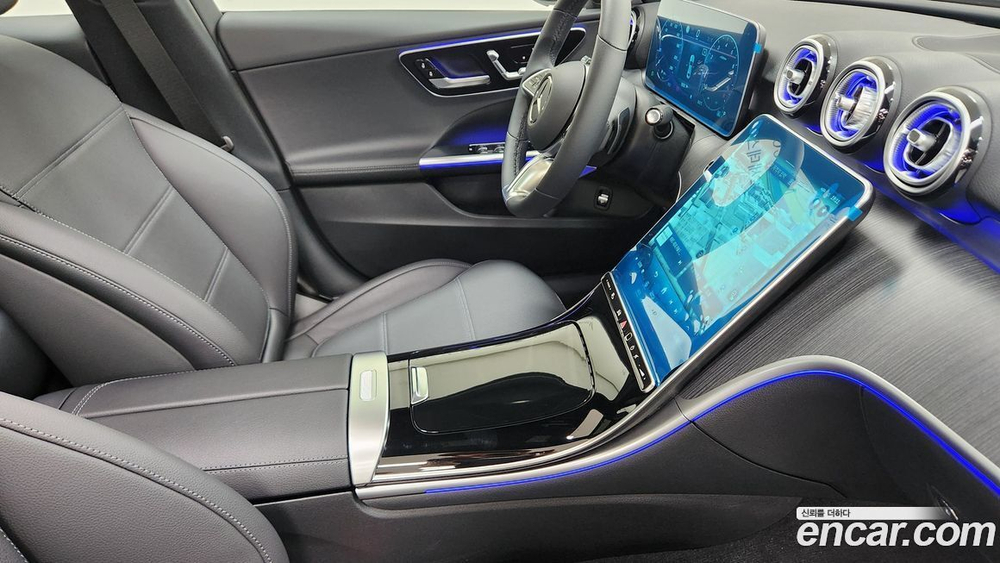 Mercedes-Benz C-Class W206 C300 4MATIC Avangarde (12.2023)