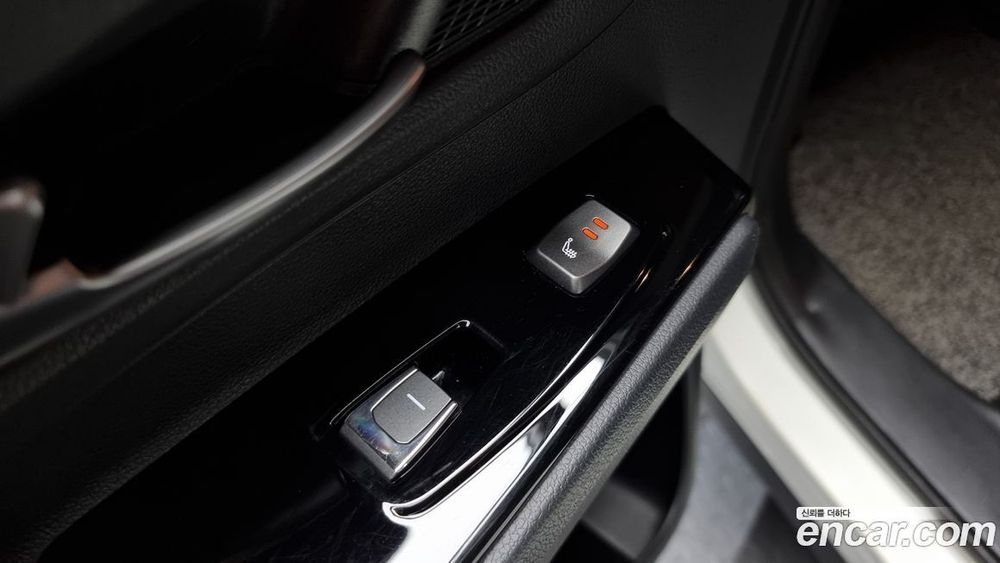 KG Mobility (Ssangyong) Beautiful Korando Бензин 1.5 4WD C5 (11.2019)