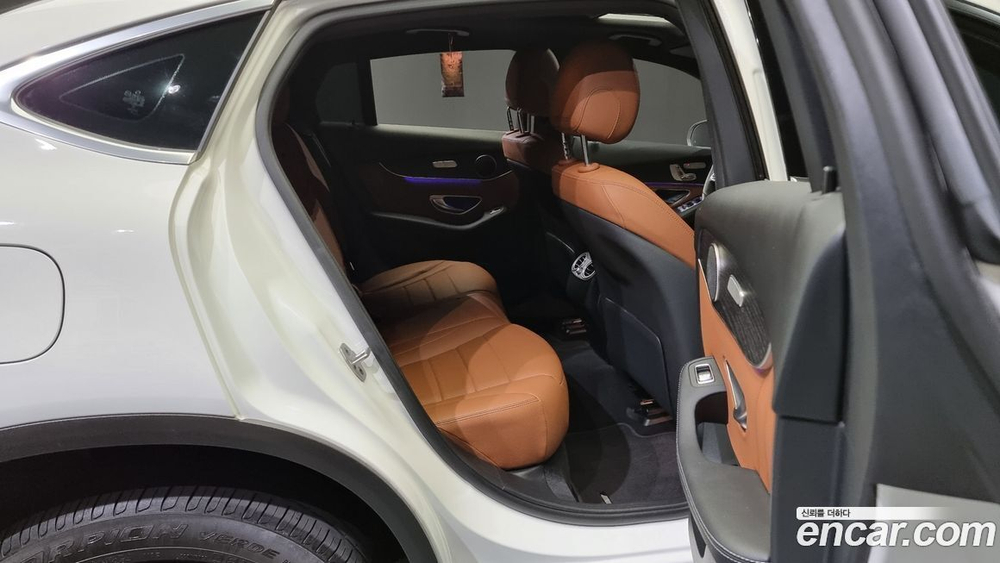 Mercedes-Benz GLC-Class X253 GLC300e 4MATIC Coupe (12.2021)