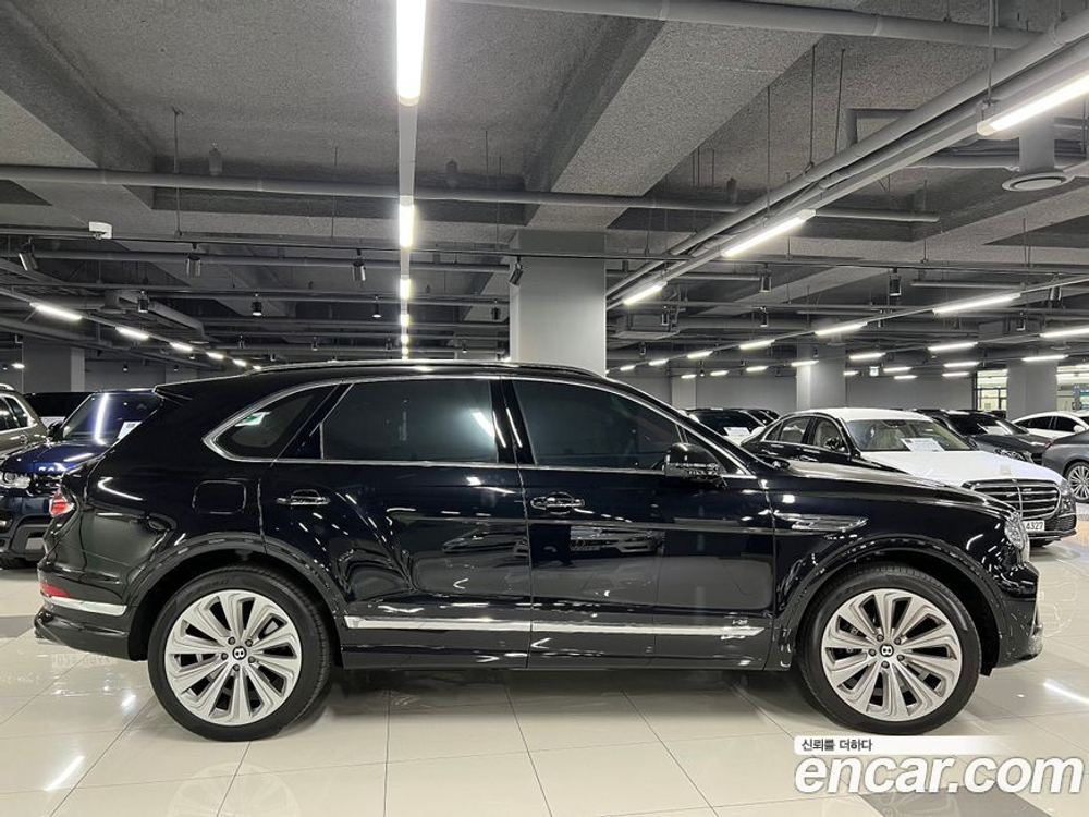 Bentley Bentayga 4.0 V8 (06.2021)