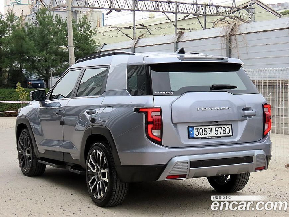 KG Mobility (Ssangyong) Torres Бензин 1.5 2WD (09.2022)