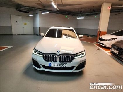 BMW 5 Series (G30) 520i M Sports (03.2022)