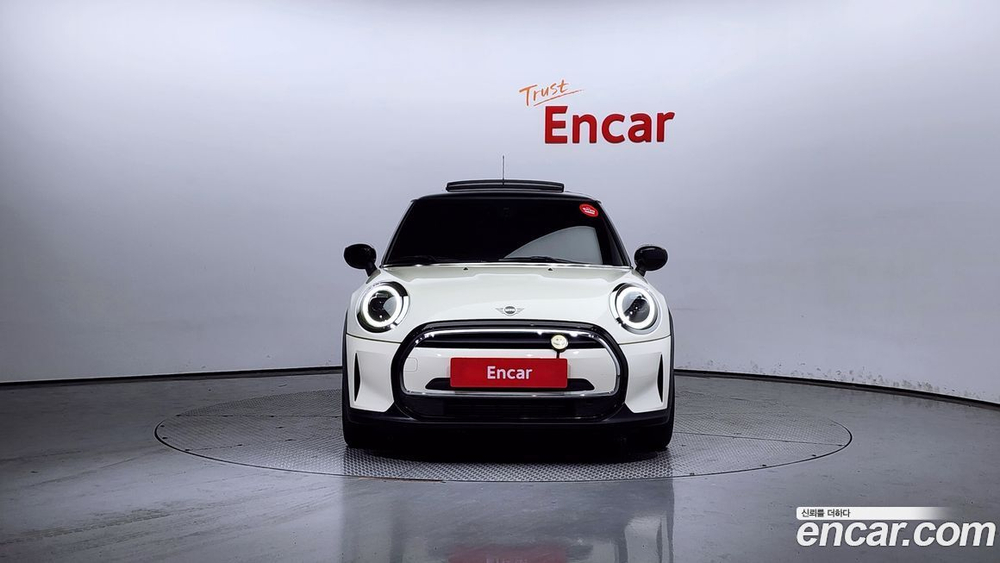 Mini Cooper Classic Plus (11.2021)