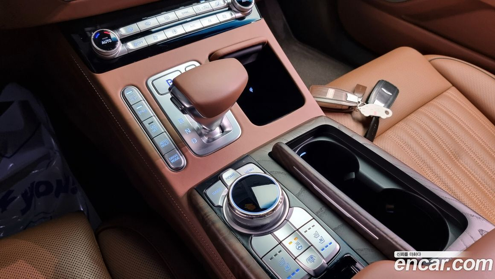 Genesis G90 3.8 AWD (04.2020)