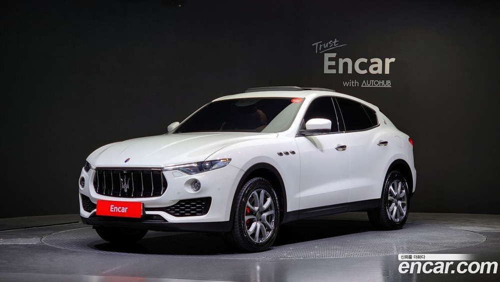 Maserati Levante 3.0 Дизель AWD (08.2019)