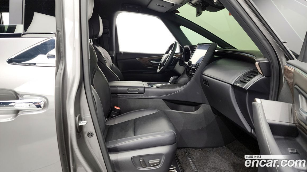 Toyota 알파드 4 Generation Executive 라운지 (09.2023)
