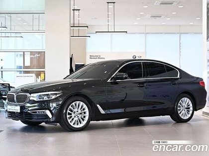 BMW 5 Series (G30) 530i xDrive Luxury Plus (10.2019)