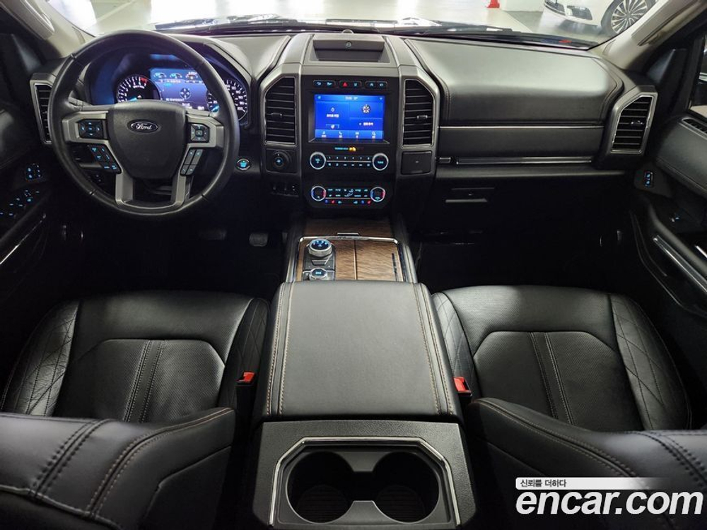 Ford Expedition Platinum 4WD (04.2021)