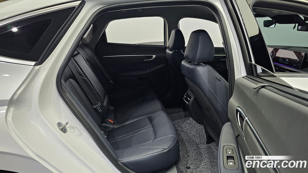 Hyundai Sonata The 엣지(DN8) 2.0 (08.2023)