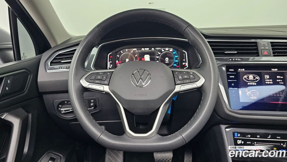 Volkswagen Tiguan Allspace 2.0 TSI Prestige (08.2023)