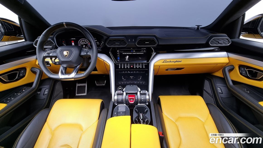 Lamborghini Urus 4.0 V8 (04.2021)
