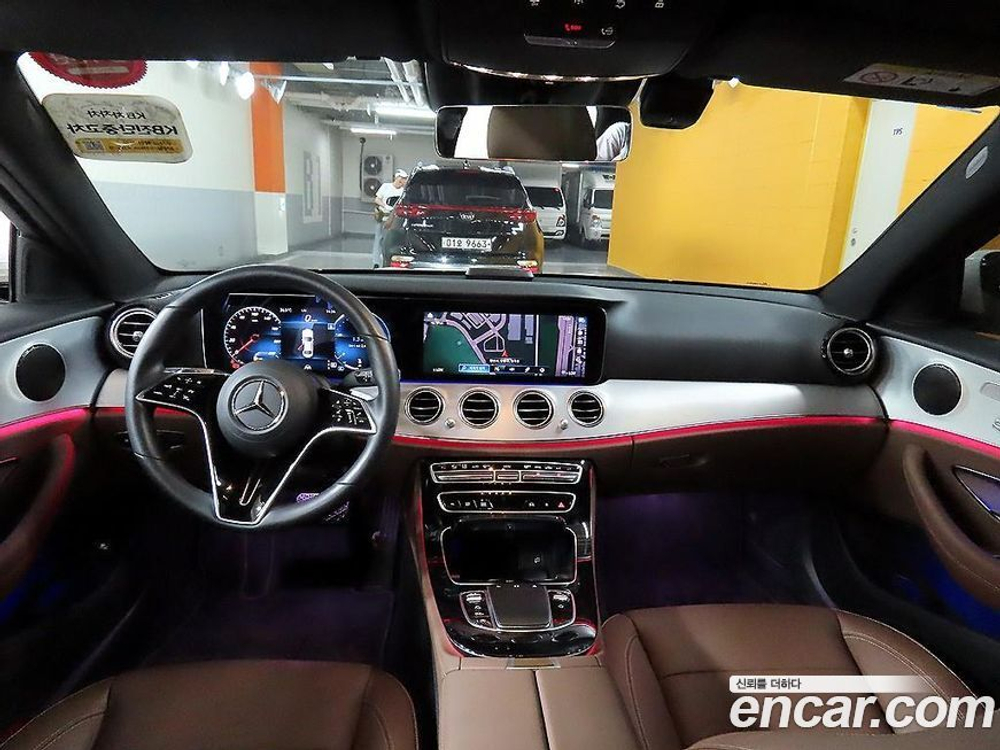 Mercedes-Benz E-Class W213 E250 Avangarde (08.2021)