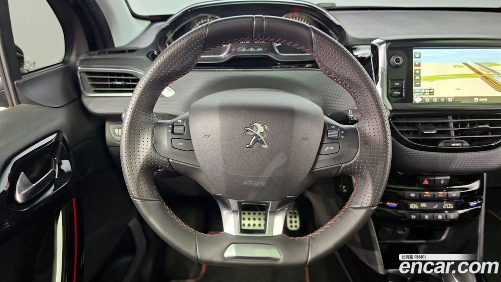 Peugeot 2008 1.5 BlueHDi GT Line (03.2020)