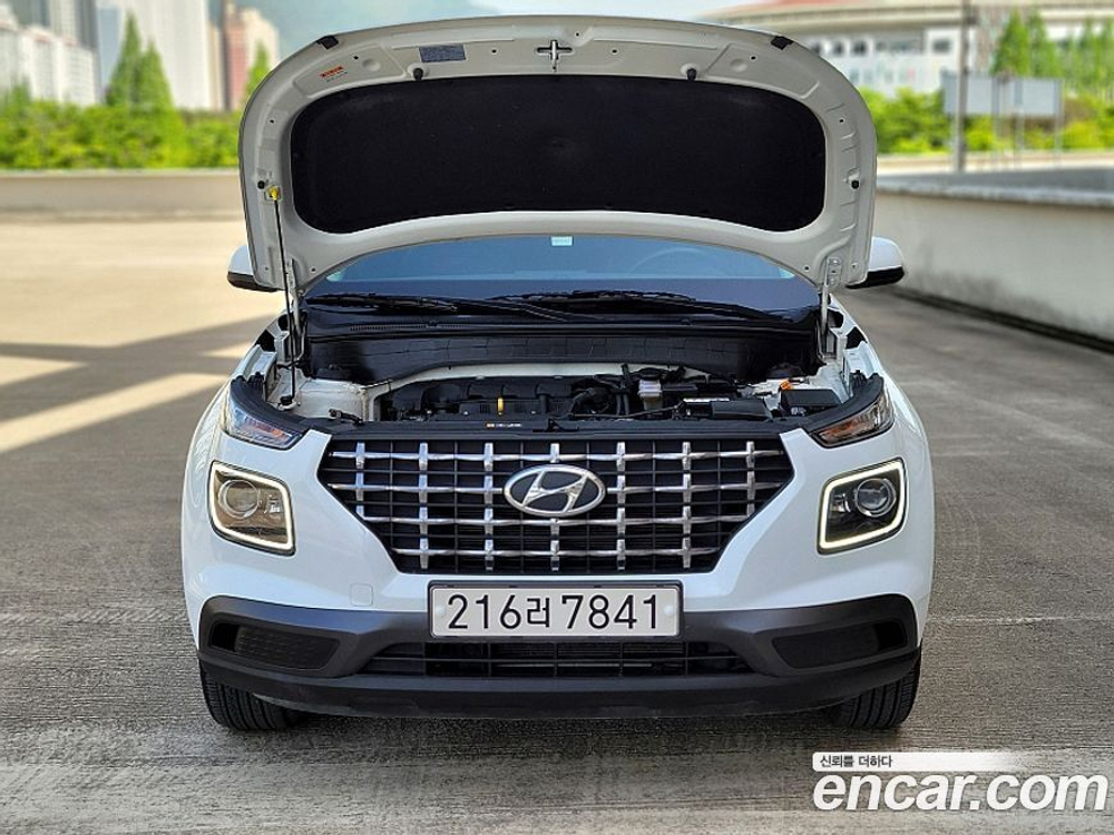 Hyundai Venue 1.6 Modern (03.2020)