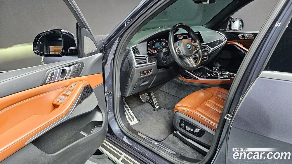 BMW X7 (G07) xDrive 40i M Sports 6-и местный (11.2020)