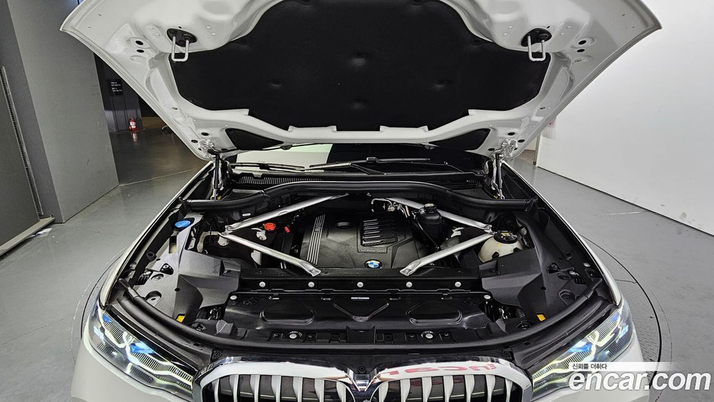 BMW X7 (G07) xDrive 40i M Sports 6-и местный (10.2021)