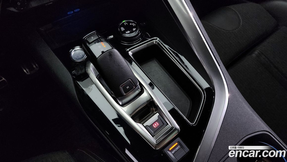 Peugeot 3008 2 Generation 1.5 BlueHDi GT Line (08.2019)