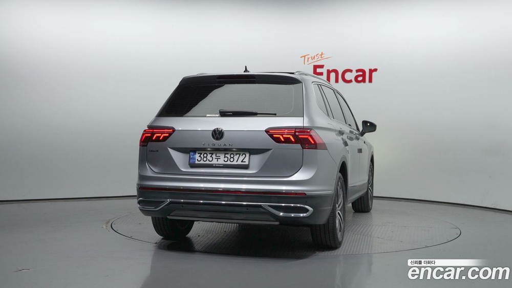 Volkswagen Tiguan Allspace 2.0 TSI Prestige (12.2022)