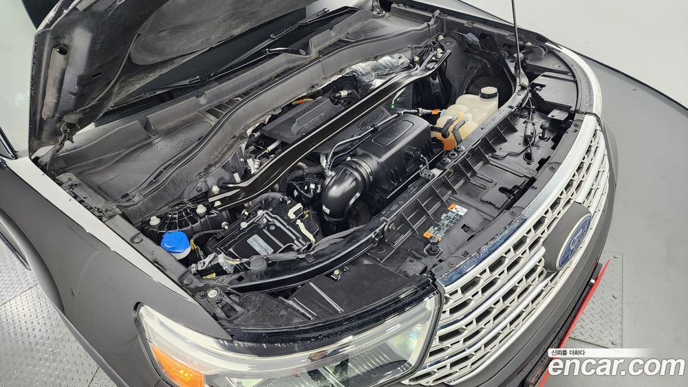Ford Explorer 6 Generation 2.3 Limited 4WD (12.2019)