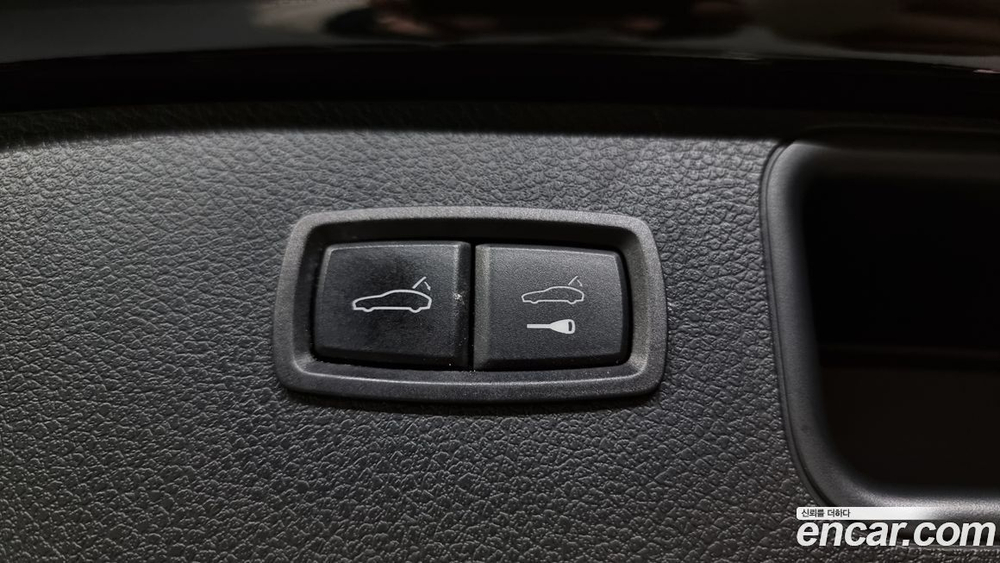 Porsche Macan 2.0 (03.2021)