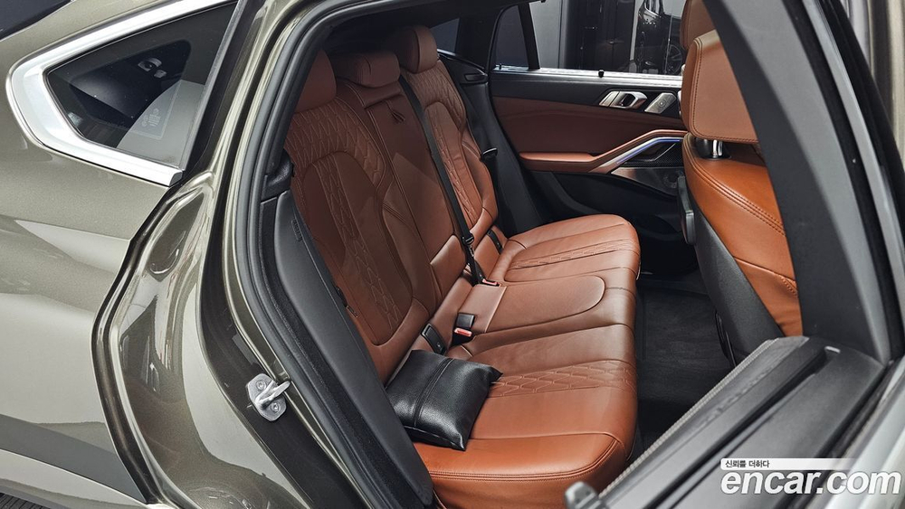 BMW X6 (G06) M50i (07.2022)