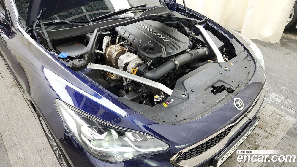 Kia Stinger 2.2 Дизель 2WD (10.2019)