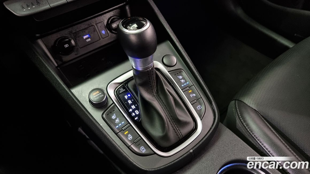 Hyundai The New KONA Бензин 1.6 Turbo 2WD (03.2021)