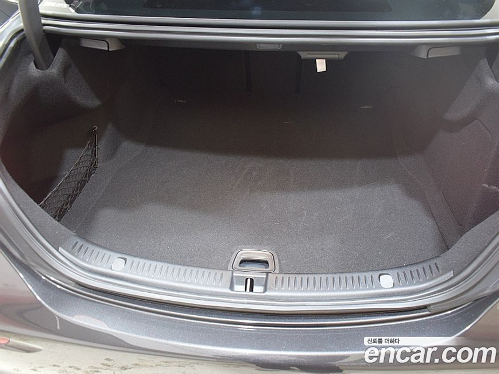 Mercedes-Benz E-Class W213 E250 Exclusive (12.2022)