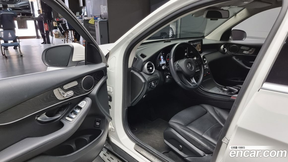 Mercedes-Benz GLC-Class X253 GLC300 4MATIC (08.2019)