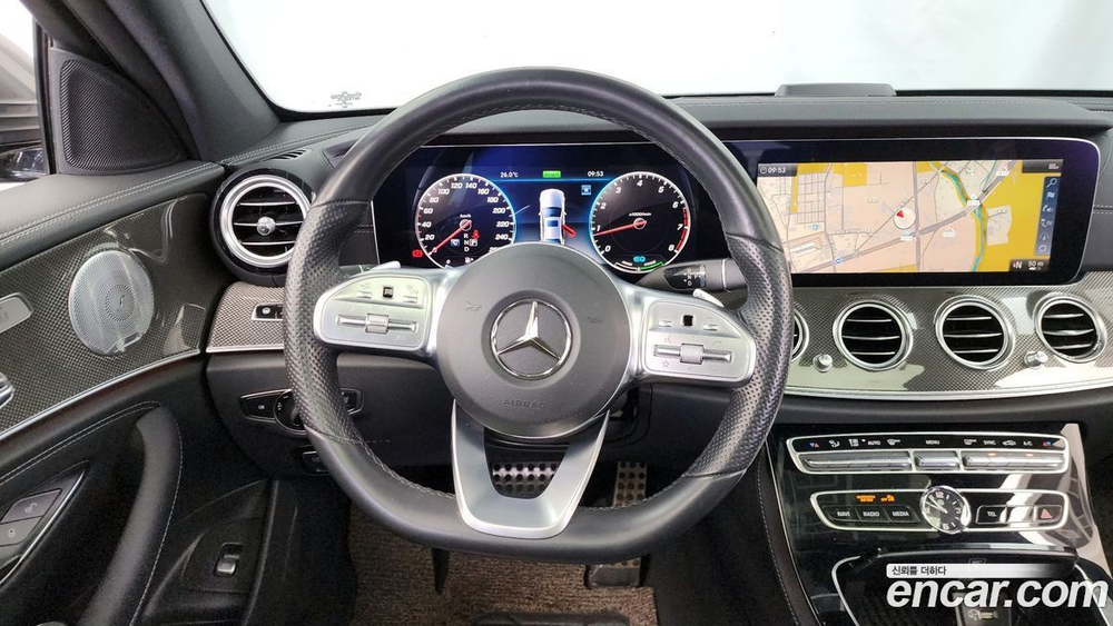 Mercedes-Benz E-Class W213 E350 4MATIC AMG Line (09.2019)