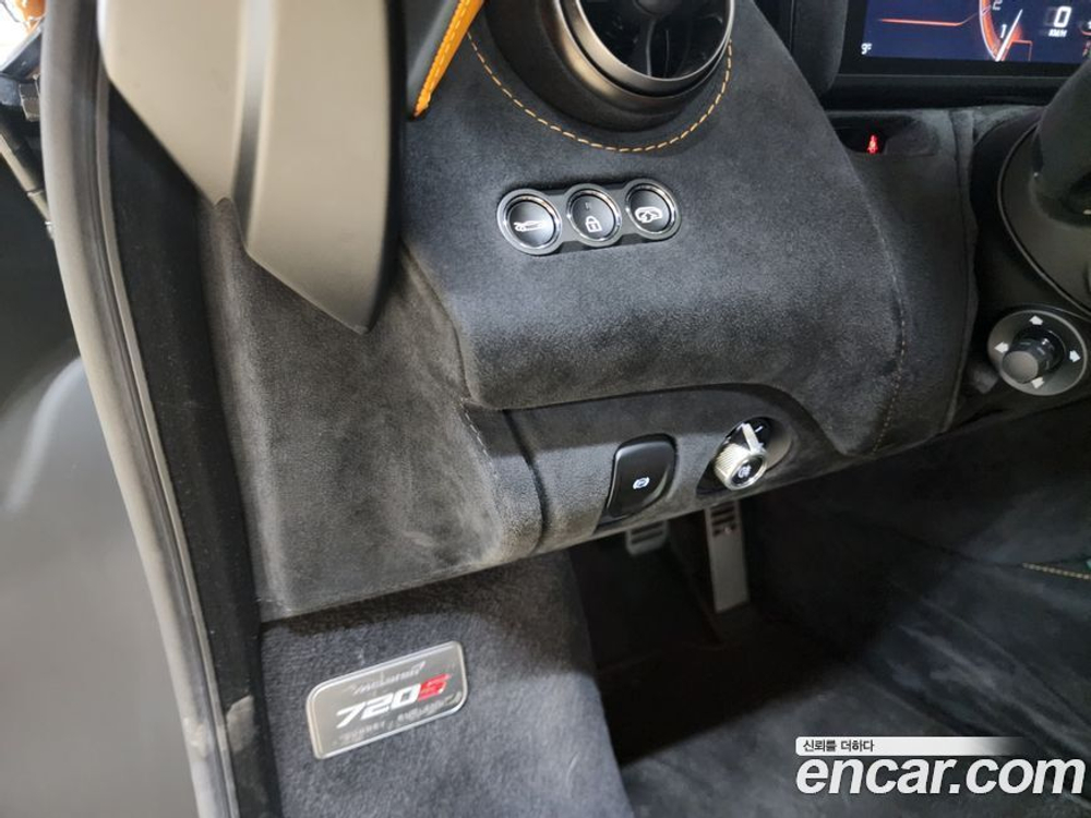 McLaren 720S 4.0 Coupe (12.2019)