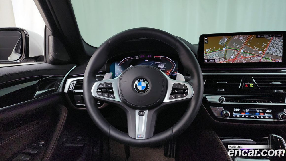 BMW 5 Series (G30) 530i M Sports (03.2022)