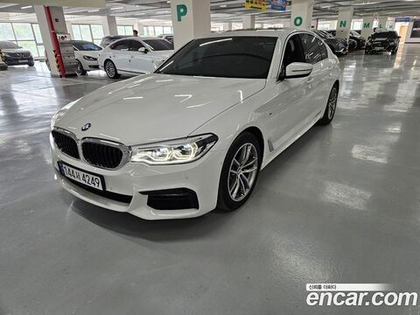 BMW 5 Series (G30) 520i M Sports (08.2020)