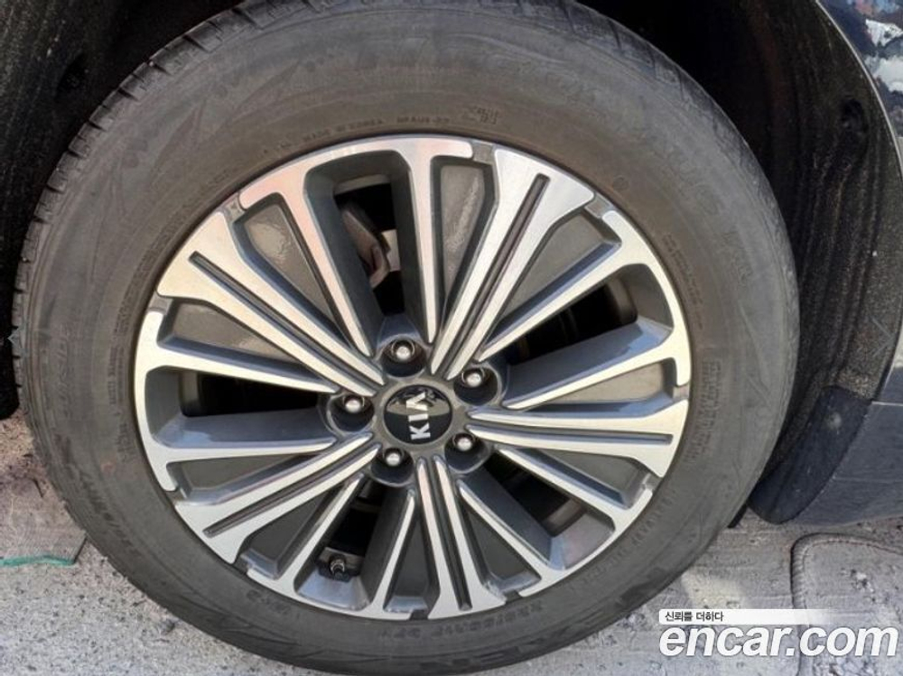 Kia K7 (Cadenza) Premier Hybrid Signatures (09.2019)