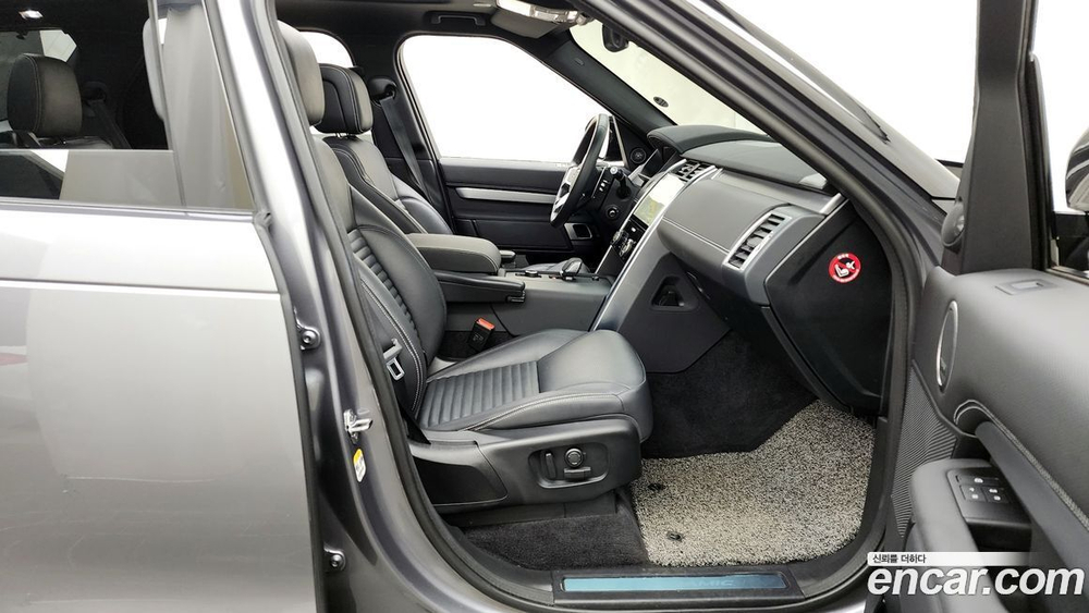 Land Rover Discovery 5 P360 R-Dynamic SE (02.2022)