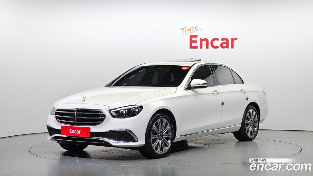 Mercedes-Benz E-Class W213 E350 4MATIC Exclusive (12.2022)