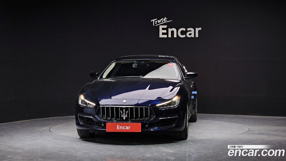 Maserati Ghibli 3.0 Дизель GrandSport (12.2019)