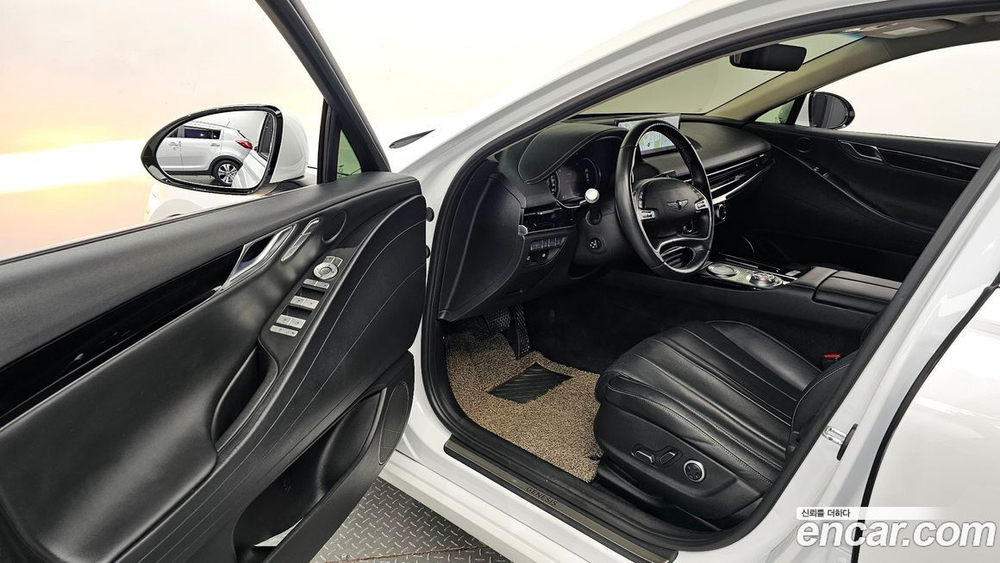 Genesis G80 (RG3) Бензин 2.5 Turbo AWD (06.2020)