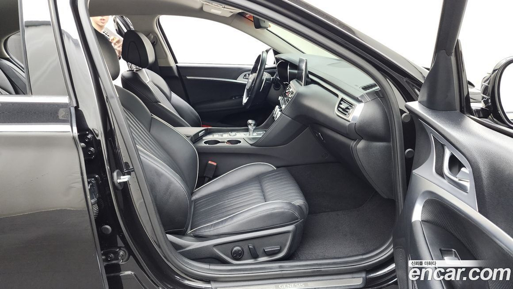 Genesis G70 2.0T AWD (08.2019)