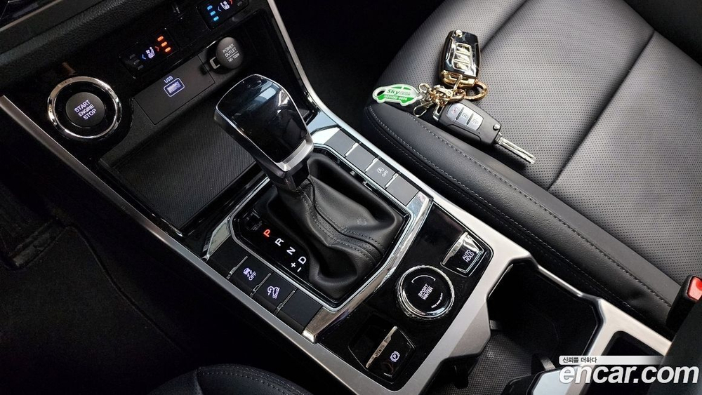 KG Mobility (Ssangyong) Beautiful Korando Бензин 1.5 2WD C7 (12.2022)