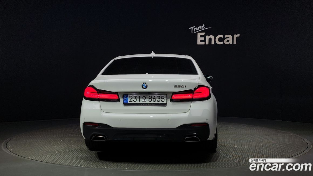 BMW 5 Series (G30) 520i M Sports (05.2022)