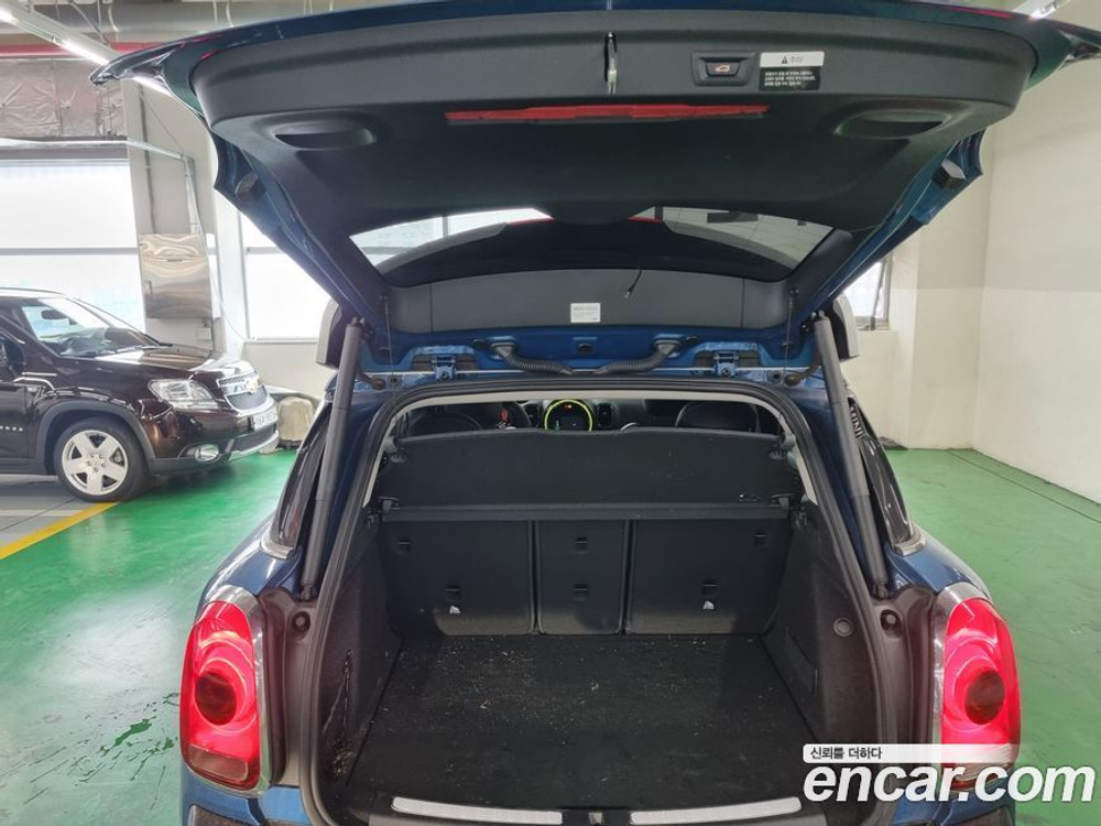 Mini Cooper D Countryman ALL4 (05.2020)